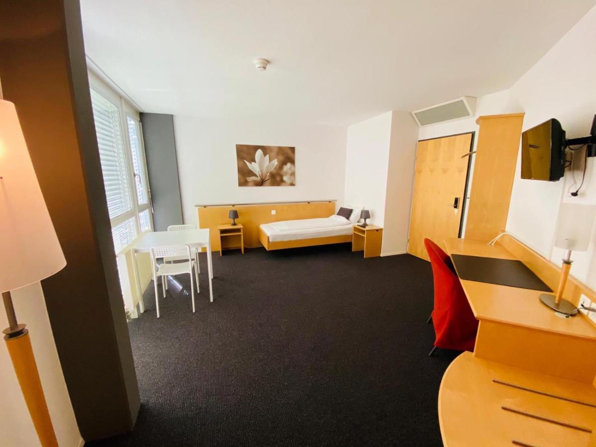 Work & Live Apartments Φράουενφελντ Εξωτερικό φωτογραφία